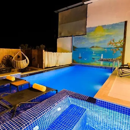 Yagmur Damlasi Muhafazakar Denize Yakin Villa Kalkan