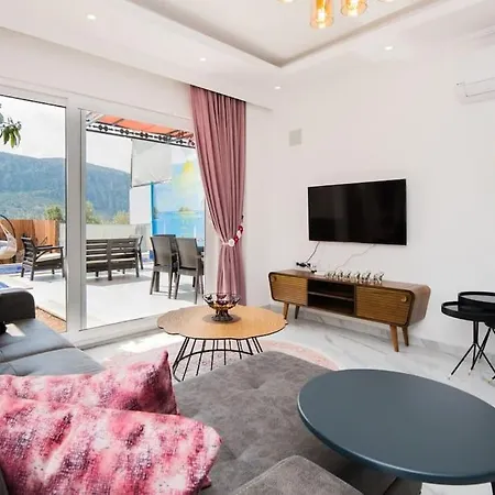 Yagmur Damlasi Muhafazakar Denize Yakin Kalkan
